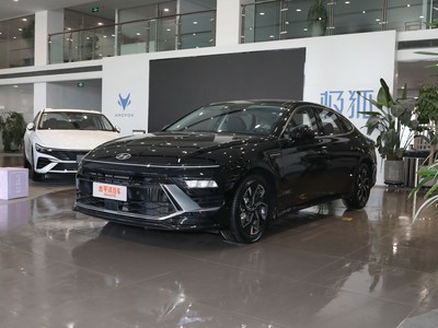索纳塔 2024新款价格实惠,配置丰富,不容错过